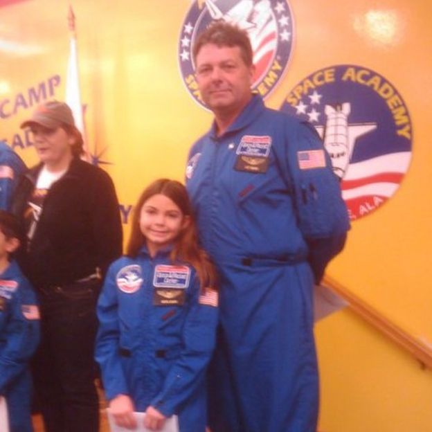 Alyssa và bố tại Học viện Không gian của NASA