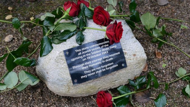 Sobibor plaque, Oct 2013