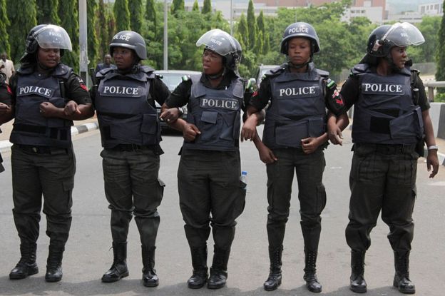 Nigerian policewomen