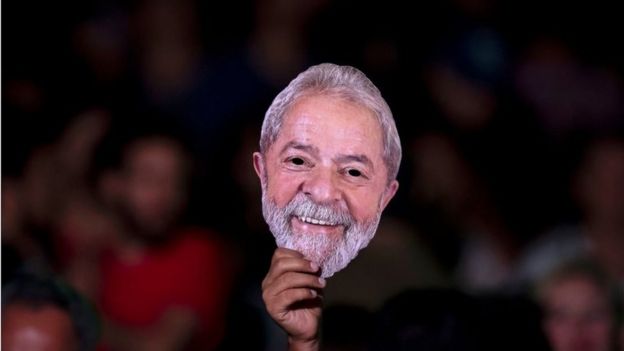 Máscara de Lula