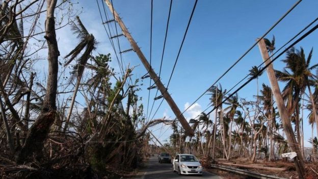 Cables de luz caídos