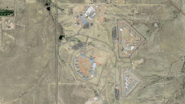 Foto de satélite mostra vista aérea da prisão