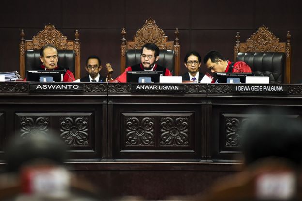 Ketua MK Anwar Nasution