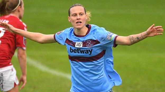 Emily van Egmond celebrates scoring a goal for West Ham Women