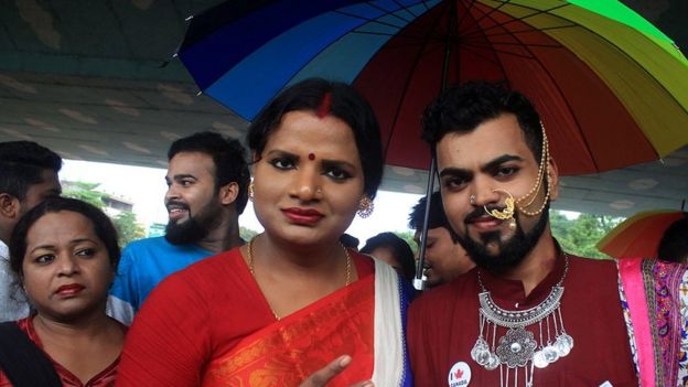 #LGBTRights: ஒருபாலின உறவை குற்றமாக கருதும் சட்டப் பிரிவு 377 ரத்து - உச்ச நீதிமன்றம்