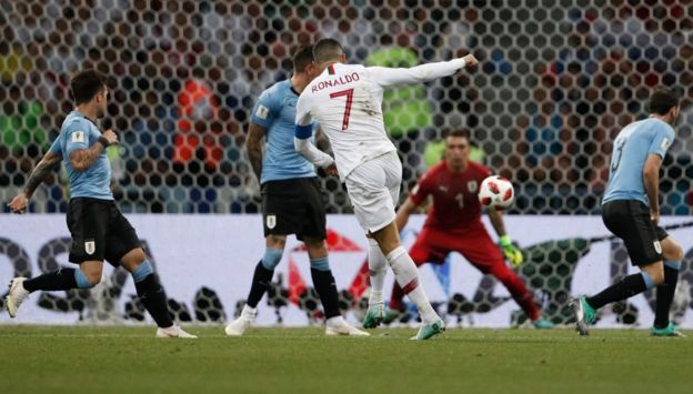 El primer disparo del partido estuvo a cargo de Cristiano Ronaldo.