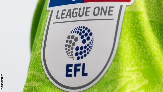 League One badge on shirt sleeve