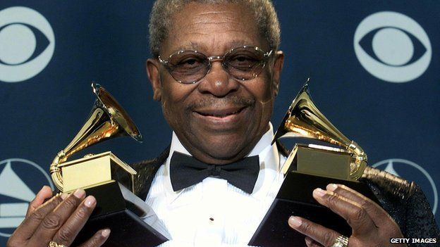 BB King with Grammys