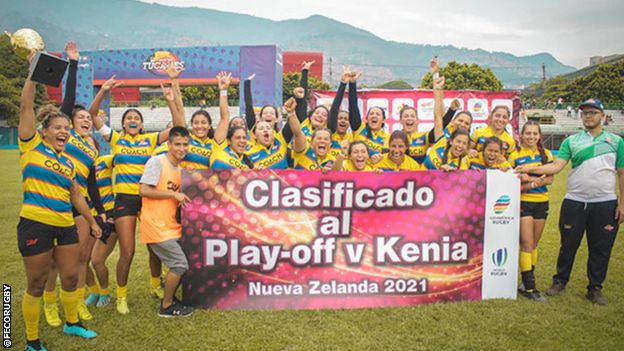 Colombianas celebran llegar a los play-off v Kenia