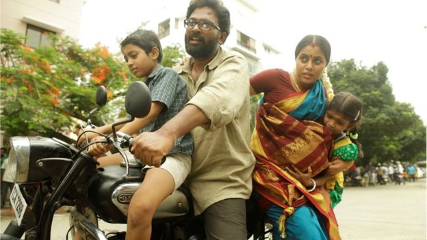 சினிமா விமர்சனம்: சவரக்கத்தி