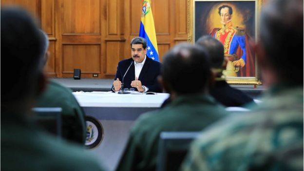 Maduro con militares
