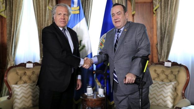 Luis Almagro y Alejandro Giammattei.