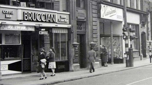 Leicester's Italian cafe closes after 82 years - BBC News