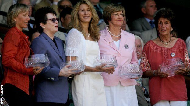 Former champions Martina Navratilova, Billie Jean King, Steffi Graf, Margaret Court and Maria Bueno are honoured at Wimbledon in July 2006