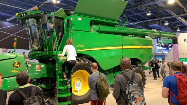 Комбайн John Deere