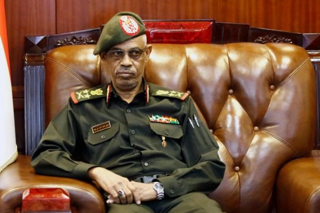 Sudan Savunma Bakanı Orgeneral Avad Muhammed Ahmed bin Avf