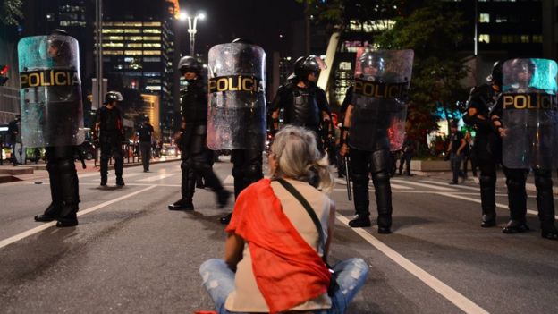 Ministro não comentou caso do capitão do Exército que teria se infiltrado em grupo de manifestantes