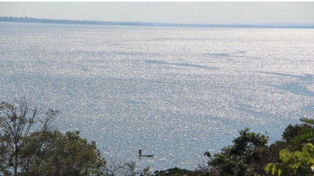 Vista do rio Tapajós desde Santarenzinho