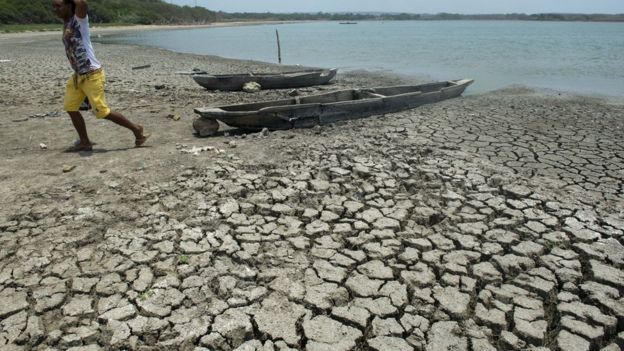 Hay varias razones por las que los eventos climáticos extremos están asociados a mayores problemas de salud mental.