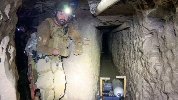 US-Mexico border - 'Longest ever' smuggling tunnel discovered _110700767_10363e69-d2bc-4035-9007-a9a1e91017ae