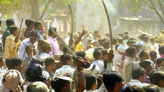 રમખાણની તસવીર
