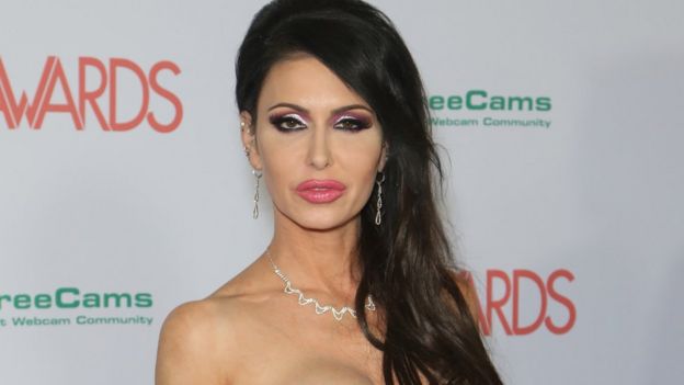 624px x 351px - Porn star Jessica Jaymes found dead at 40 - BBC News