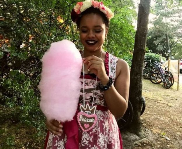 இனவெறி தாக்குதல் பற்றிய பதிவை நீக்கிய ஃபேஸ்புக்