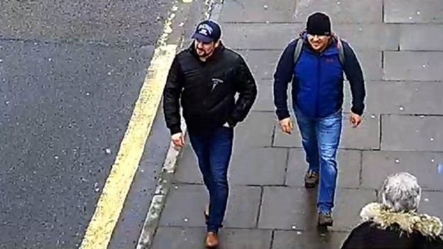 Cảnh sát Đô thành London - Metropolitan Police - cung cấp các hình chụp CCTV về hai người Nga