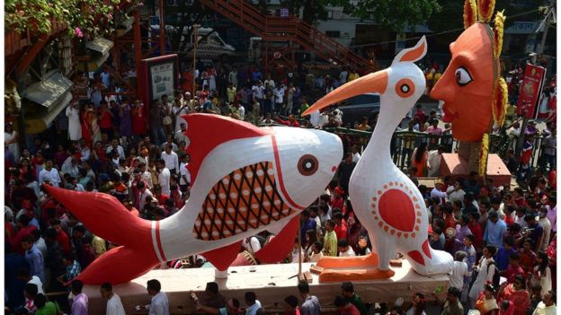 ঢাকার মঙ্গল শোভাযাত্রা এখন বাংলা নববর্ষ উৎসবের অন্যতম আকর্ষণ