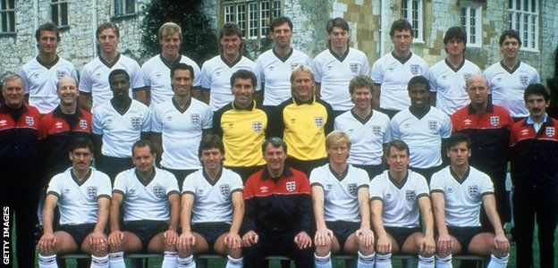 An England football squad picture from 1986