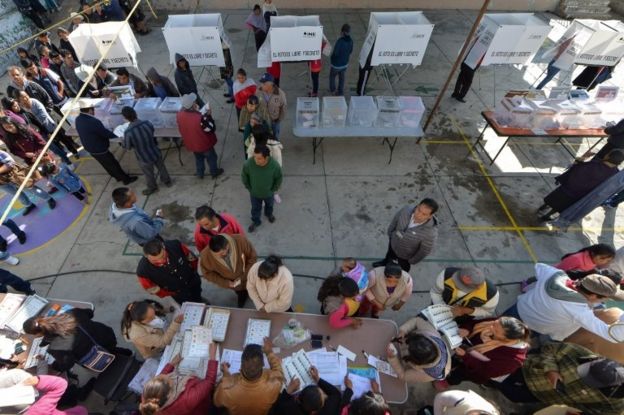 Una casillas de votación