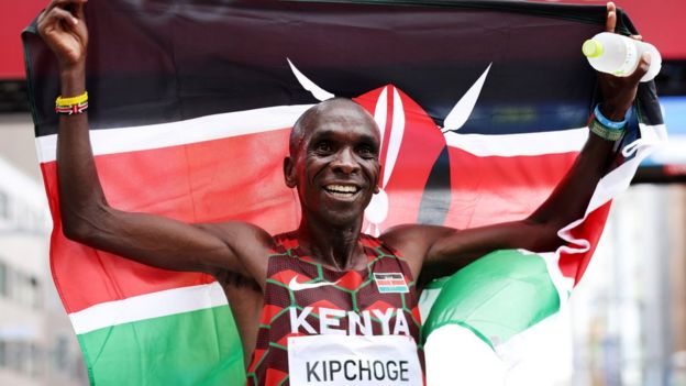 Eliud Kipchoge 'expects' to win third Olympic Games marathon - BBC Sport