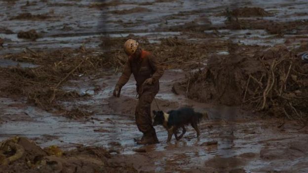 Bombeiro em Brumadinho / MG