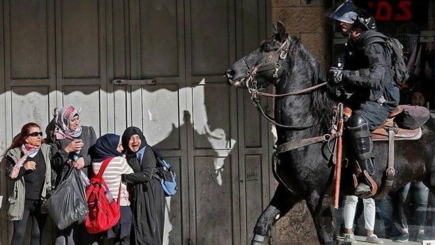 polisi Israel di Yerusalem.