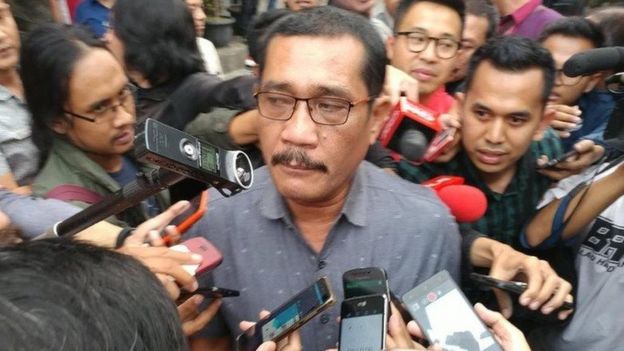 Hukum