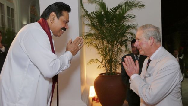 Mwanamfalme Charles na rais Mahinda Rajapaksa wa Sri Lanka