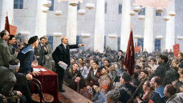 Картина: Ленін виступає у Смольному в жовтні 1917 року
