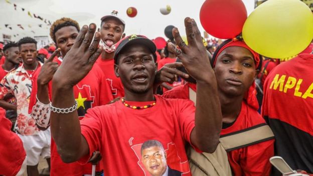 Angola election: Long-dominant MPLA faces tough Unita challenge - BBC News