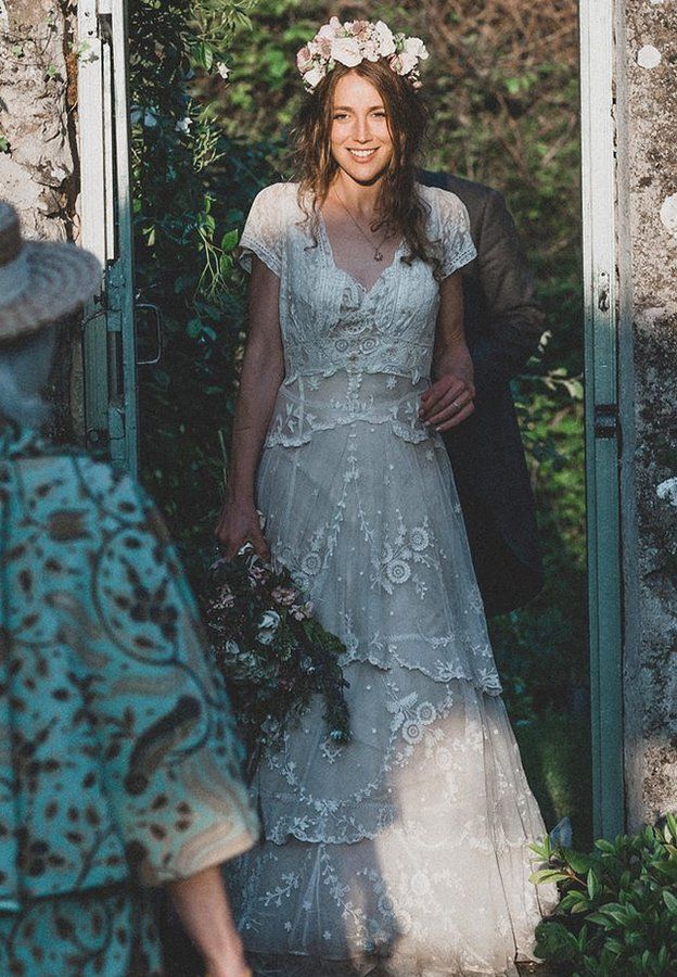 old lace wedding dresses