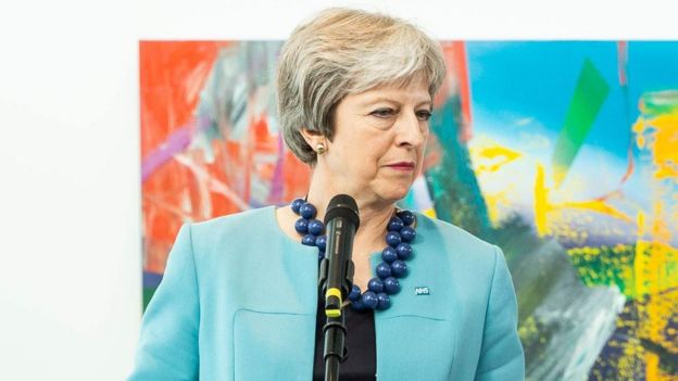 特里莎·梅在脫歐掀起的英國政壇滔天巨浪中登上首相權座。她曾經支持留在歐盟。