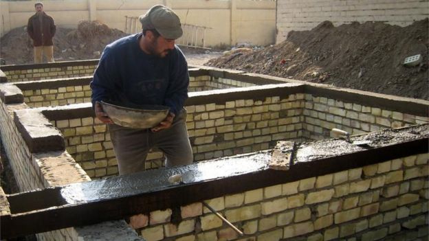أعمال بناء في بغداد