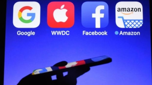 (左至右)四大科技巨头商标:Google、苹果、Facebook与阿马逊