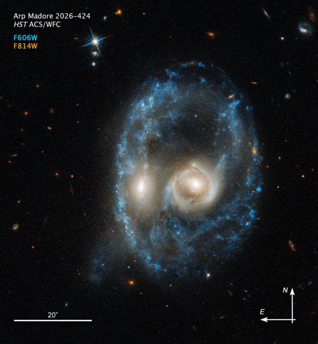 Dos galaxias chocando
