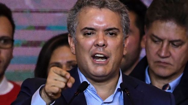 Iván Duque en un mitin