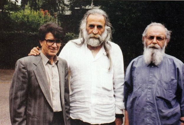 بخش مهمی از موسیقی اعتراضی ایران حاصل همکاری ابتهاج، لطفی و شجریان است که در کانون چاووش شکل گرفت