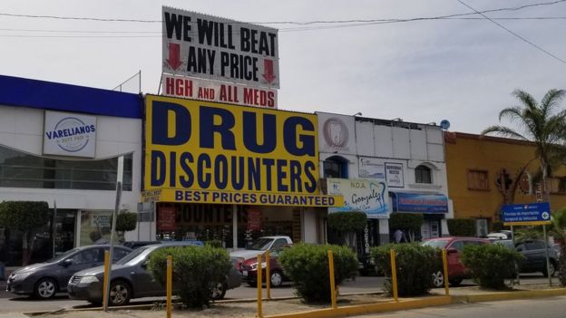 Una farmacia en Tijuana