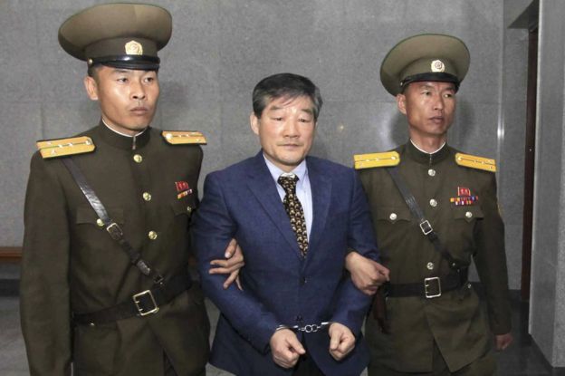 Geçen yıl gözaltına alınan ve 10 yıl zorla çalışma cezası alan ABD vatandaşı Kim Dong-chul