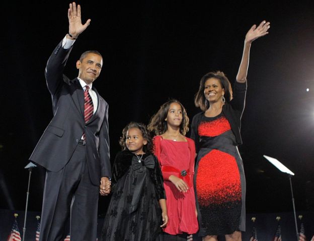 El presidente de EE.UU., Barack Obama, en Chicago en 2008 con su familia.