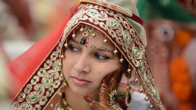 'அழகான, பண்பான, குடும்பப்பாங்கான' மணமகன் வேண்டாமா?