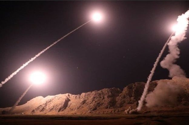 سپاه پاسداران ایران می‌گوید با چندین موشک بالستیک نقطه‎ای در شرق فرات در سوریه را زد